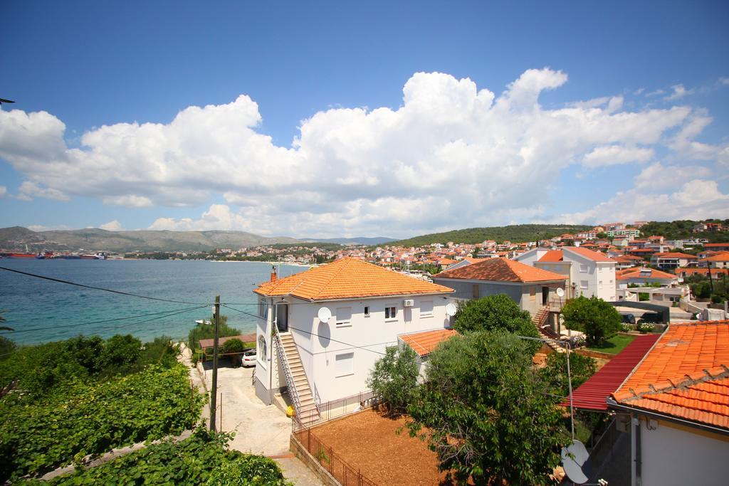 Apartments Tonka Trogir Habitación foto